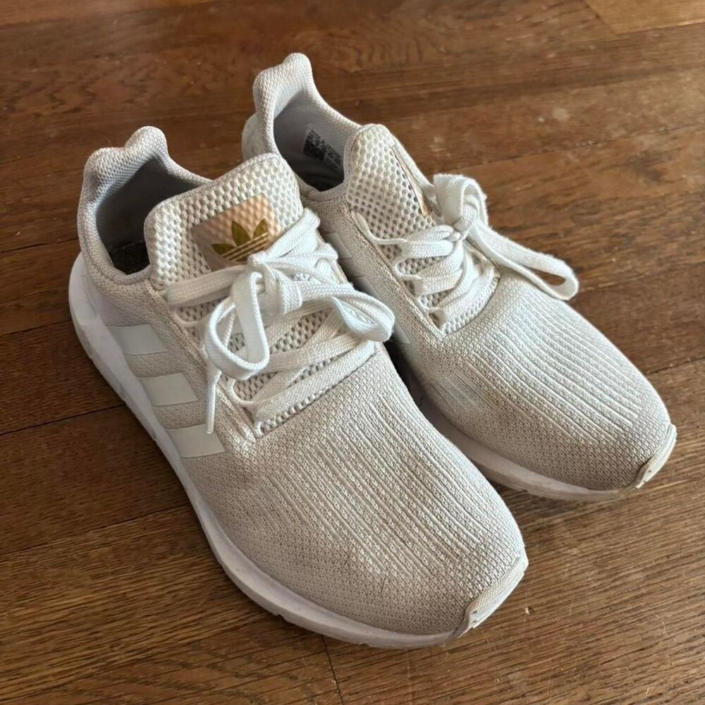 Adidas Women's White and Cream Trainers
